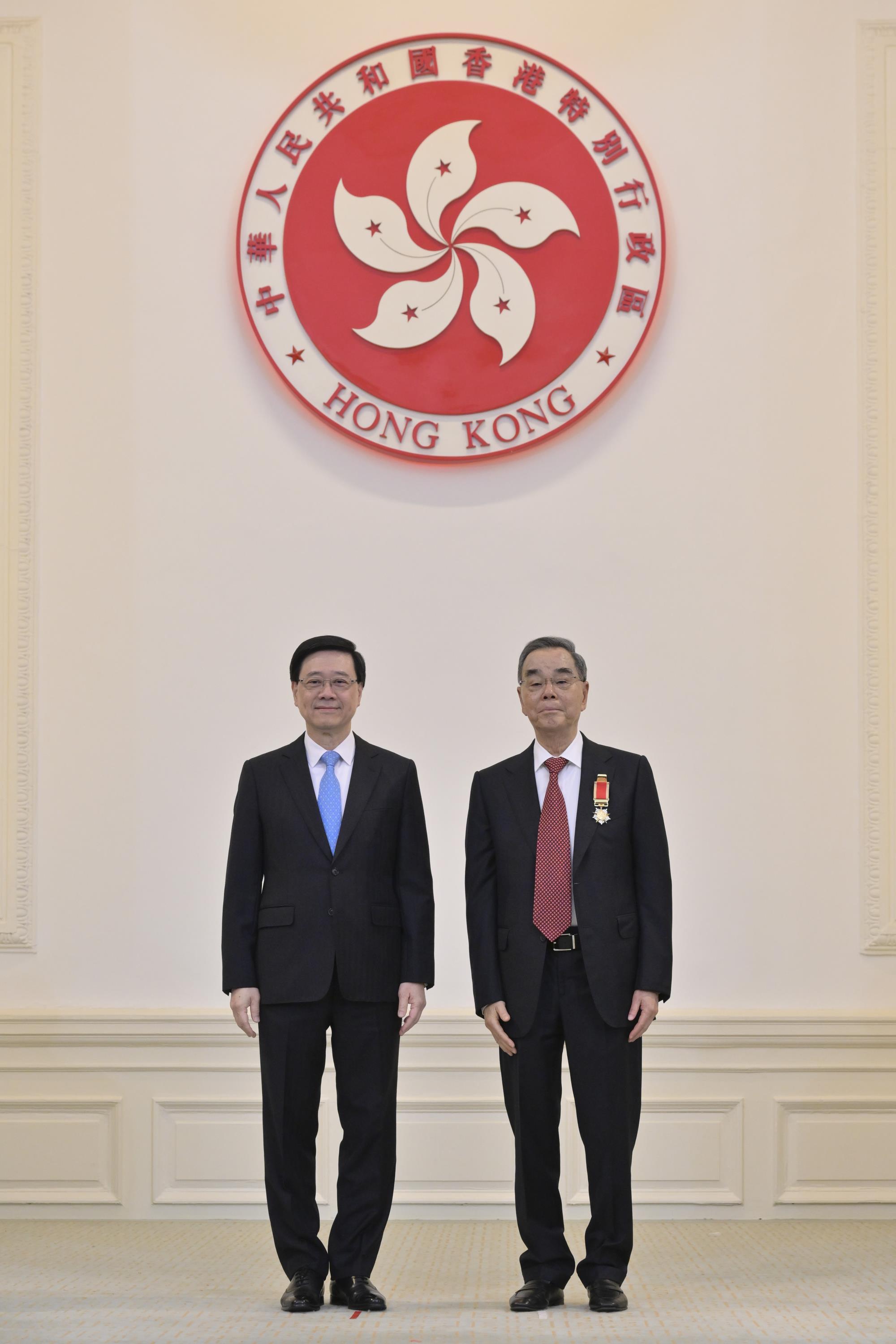 2024年，，林树哲先生获颁大紫荆勋章.jpg